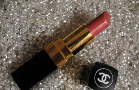 Верная и надёжная помада Chanel Rouge Coco, № 13 (Gardenia)