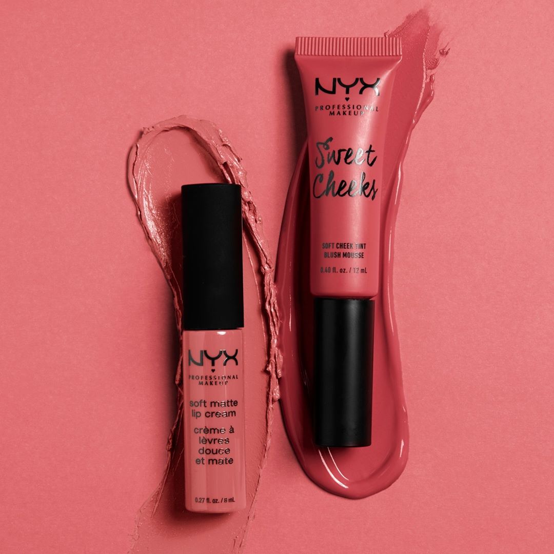 NYX Professional Makeup - Soft girl aesthetic starter pack 💘
⭐ SWEET CHEEKS SOFT CHEEK TINT in '-Coralicious' for a soft blushy nose
⭐ Soft Matte Lip Cream in 'Kyoto' for a flushed blurred lip
• #nyxc...