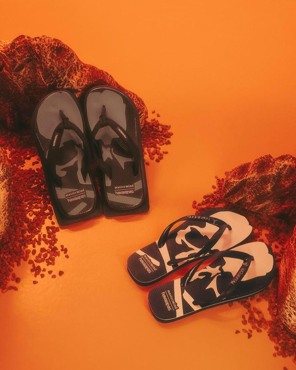 SVMOSCOW Online Concept Store - Вьетнамки Mastermind x Havaianas доступны эксклюзивно в SVMOSCOW

Mastermind x Havaianas shoes are available exclusively at SVMOSCOW

#svmoscow #mastermind #havaianas