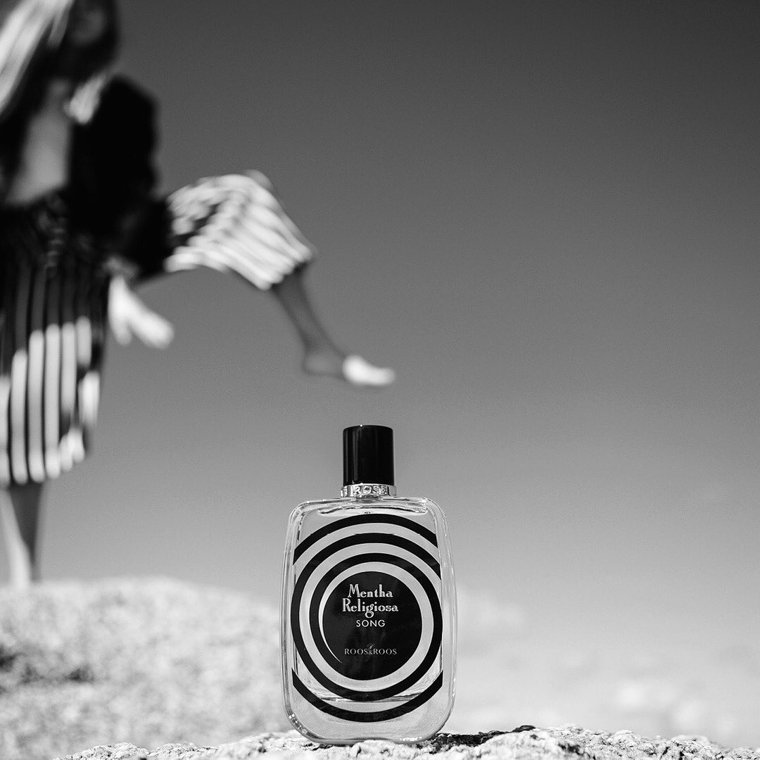 ROOS & ROOS Parfums - Mentha religiosa and @garancemorose present « sous le soleil des côtes d’armor » 
📷@pierreetflorent
.
.
.
📷 @pierreetflorent 
#roosandroos#parfumdeniche#hauteparfumerie #dancewit...