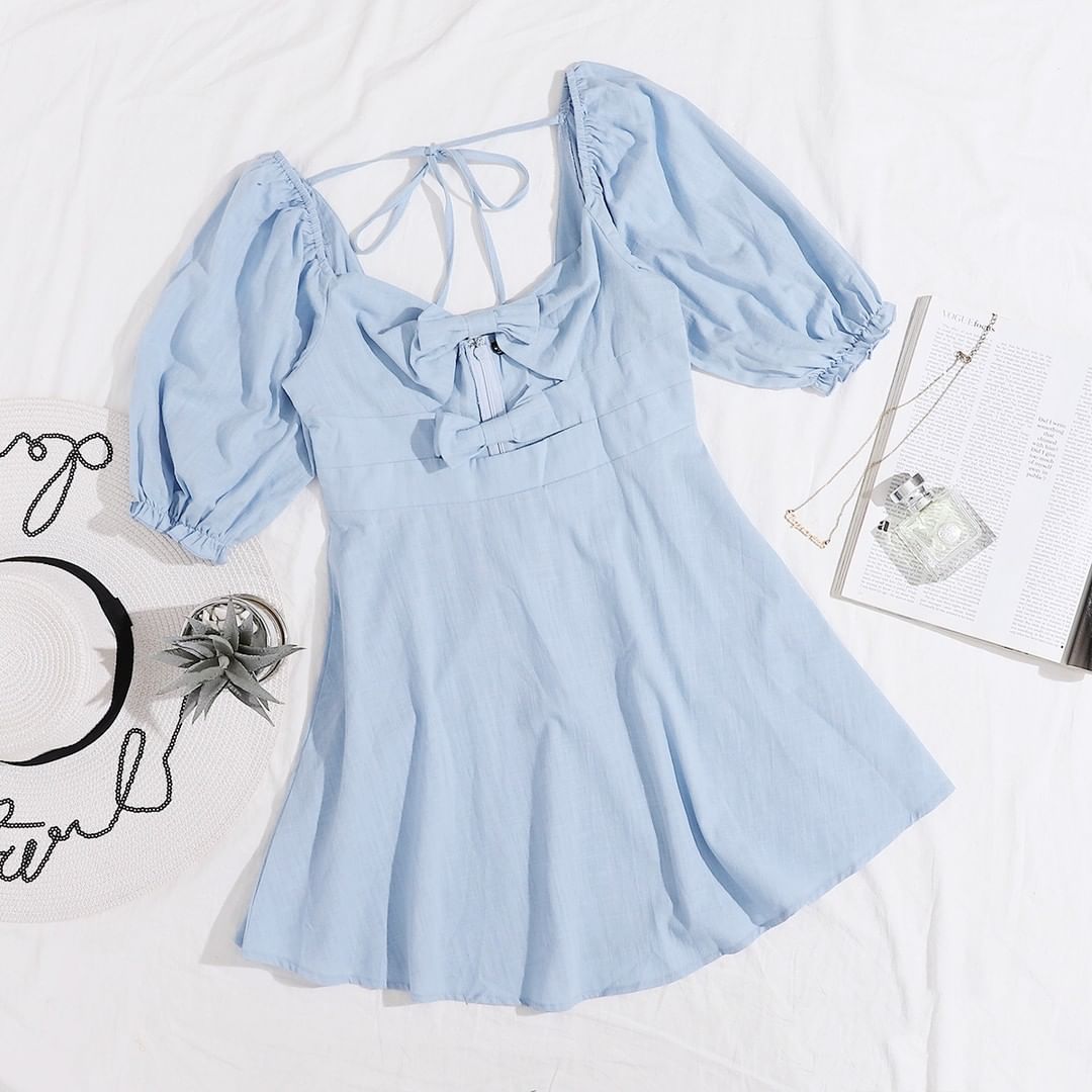 SHEIN.COM - Summer lovin 💙✨

Shop Item #: 1132934

#SHEIN #SHEINgals #SHEINstyle #SHEINss2020 #SHEINsummer #dress