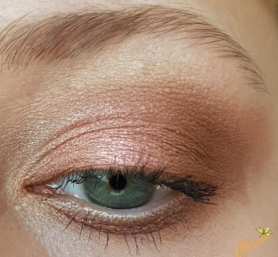 Отзыв. Не слишком сиреневая Norvina Eyeshadow Palette от Anastasia Beverly Hills32 1b768e_lbox.jpg
