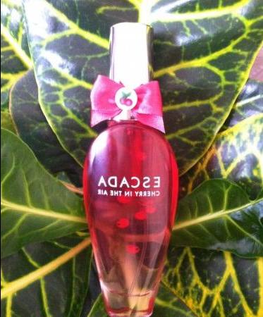 My summer smell Cherry in the air Escada - review