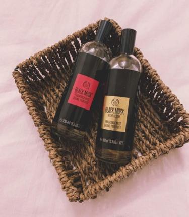 Спрей для тела The body shop Black Musk фото