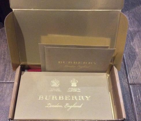 Кисть для макияжа Burberry Blush Brush  02 фото