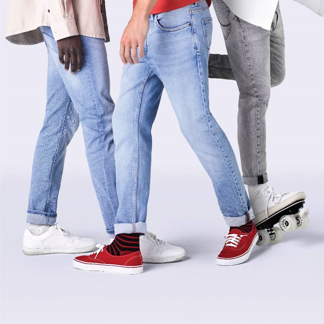 Lifestyle Stores - The dream fashion fest is here! Get the best of latest denim trends and avail exciting offers in menswear from Celio, available at Lifestyle! 
.
Click the link in bio to SHOP NOW or...