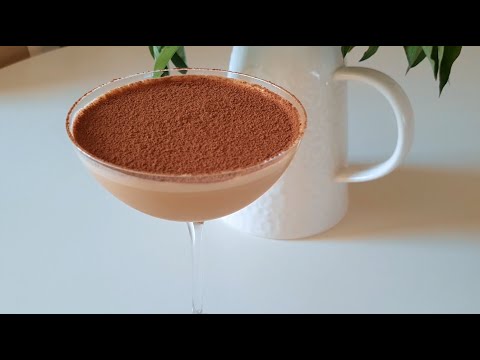 Летний десерт с кофе и какао: нежный, как тирамису