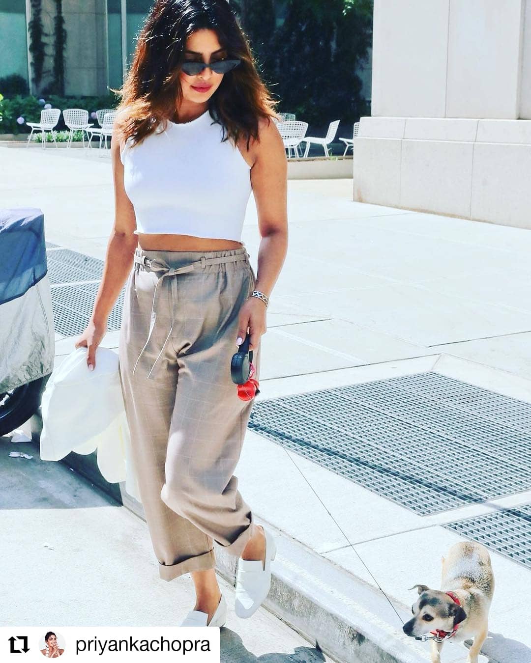 NNNOW - Our #WomanCrushWednesday Priyanka Chopra is a true style icon in every sense. We're absolutely drooling over how effortless she looks in her semi-casual look. 

To shop a similar look, click t...