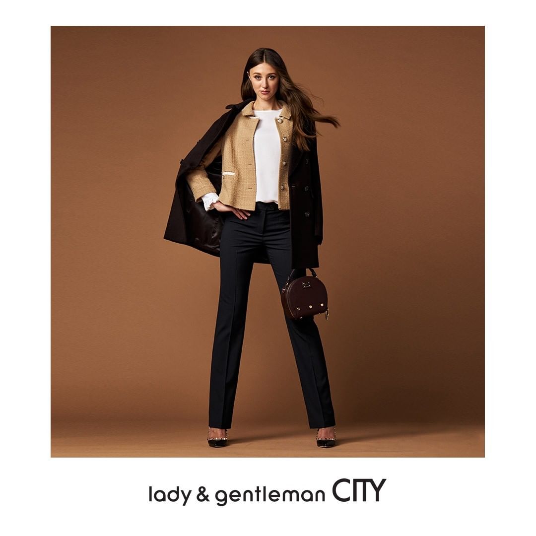 lady & gentleman CITY - ВЕЧНАЯ КЛАССИКА #lgCITY

Пальто Alessandro Manzoni - 29 900р. (Код 360870)
Пиджак Korpo - 23 450р. (Код 346523)
Блузка Korpo - 12 750р. (Код 348459)
Брюки Korpo Collezioni - 12...