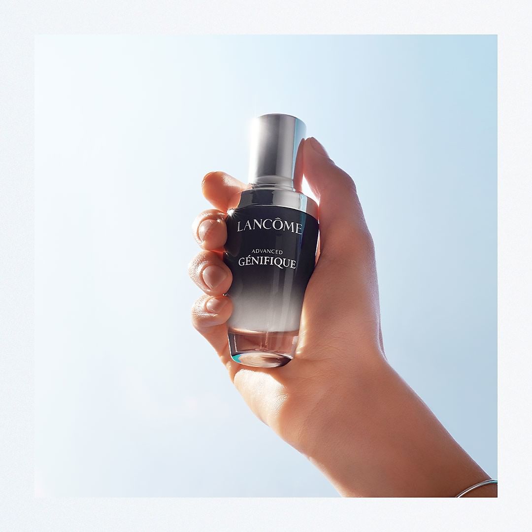 Lancôme Official - Indulge in a hydrating, lightweight signature texture this summer. After a day in the sun, applying a full dropper of Advanced Génifique serum will feel like a treat for the senses....
