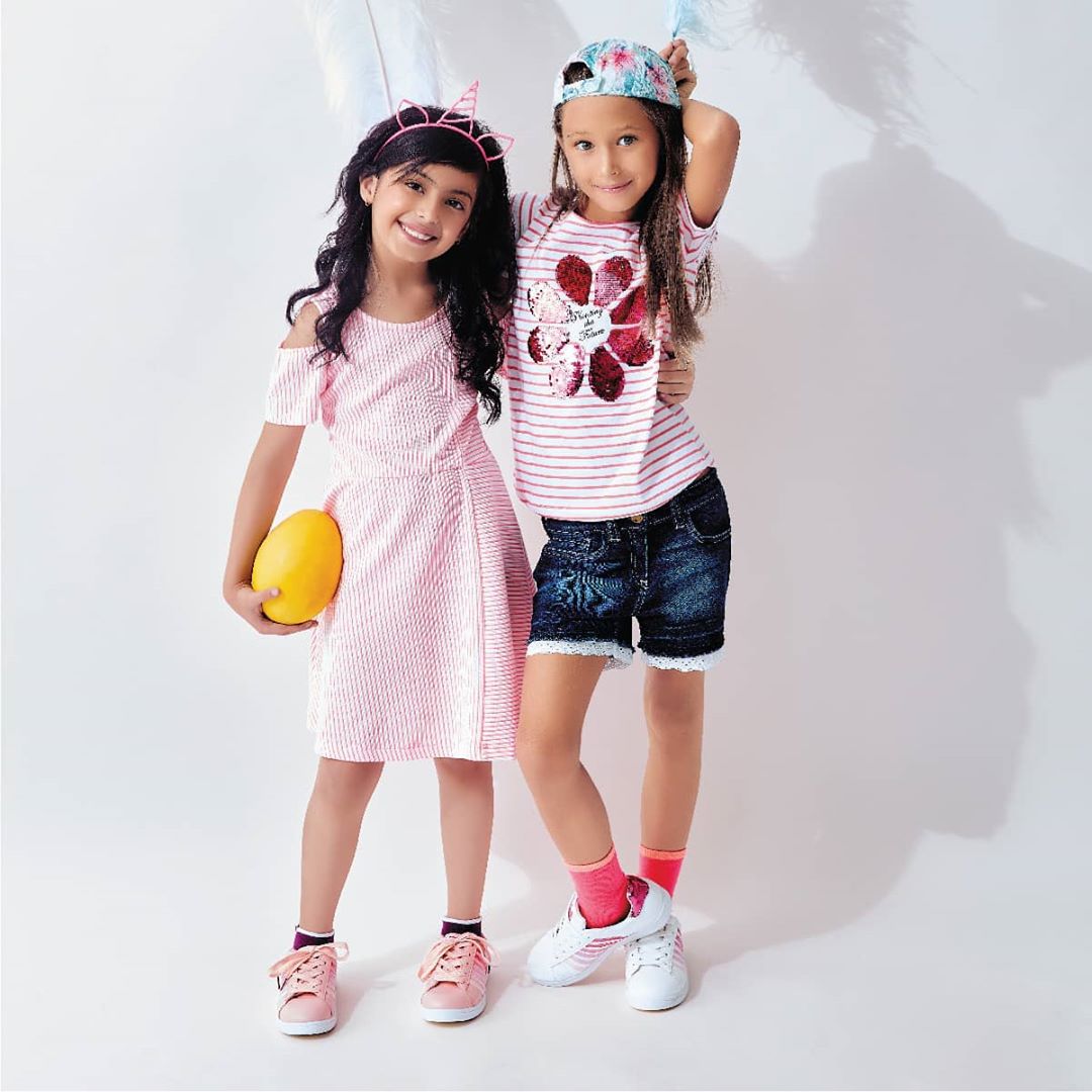 Lifestyle Store - Have an adorable tea party with your little princesses and dress them in Stripes and Reversible sequins tops from Fame Forever by Lifestyle.
.
Get FLAT 50% OFF on your favorite brand...
