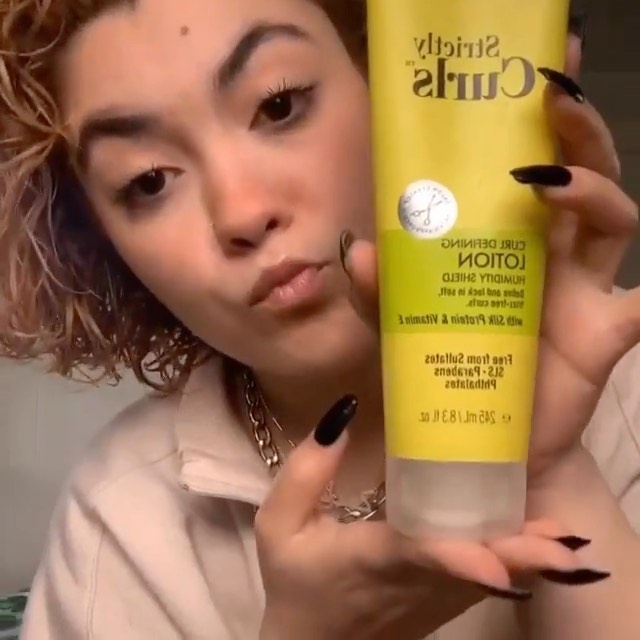Marc Anthony Hair Care - Reminder: You're beautiful regardless. #regram "I don't need to straighten my hair to be pretty!" 💛 @kim.ku
available at @walmart + @walmartcanada