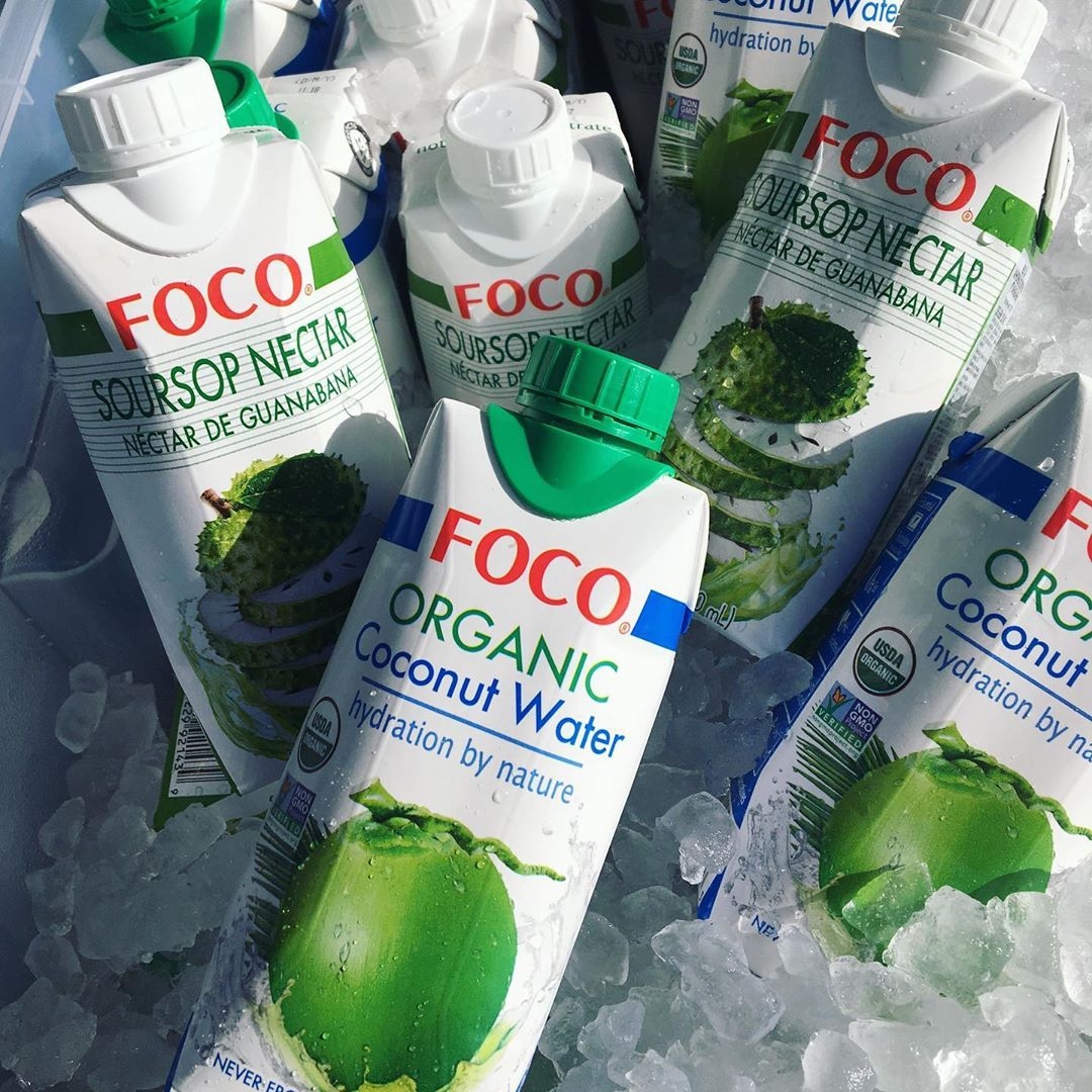 Популярная косметика и парфюм - Экзотичненько🍉
Нектары и кокосовая вода FOCO ( @focorussia )🌈
⠀
✅ Кокосовая вода естественным путем утоляет жажду и восстанавливает водно-электролитный баланс организма...