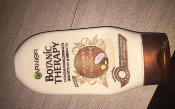 Отзыв о Бальзам-ополаскиватель Garnier Botanic Therapy Кокосовое молоко и Макадамия от Алиса  - отзыв