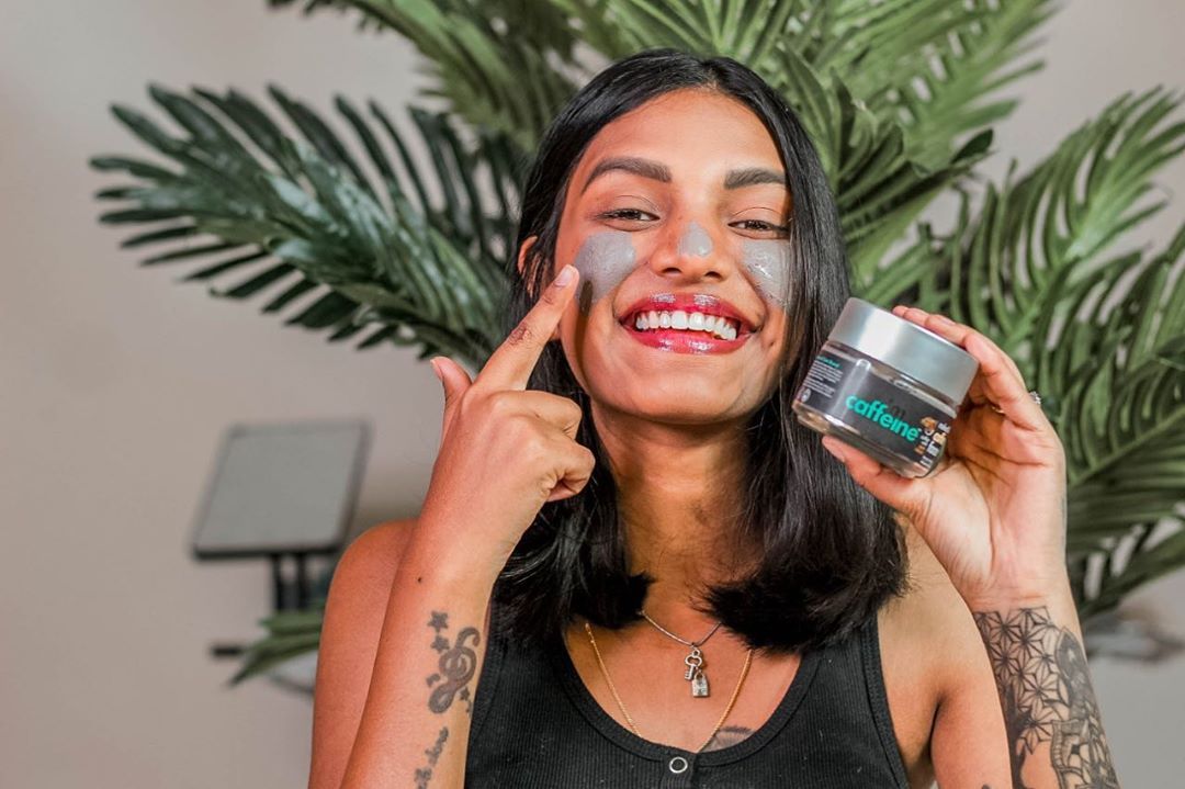 MYNTRA - Weekdays or weekend, masking is fun at any time of the day! Agrees @owndreamers 
Look up product code: 10901914
For more skincare inspiration, look up the binge-worthy content at #MyntraStudi...