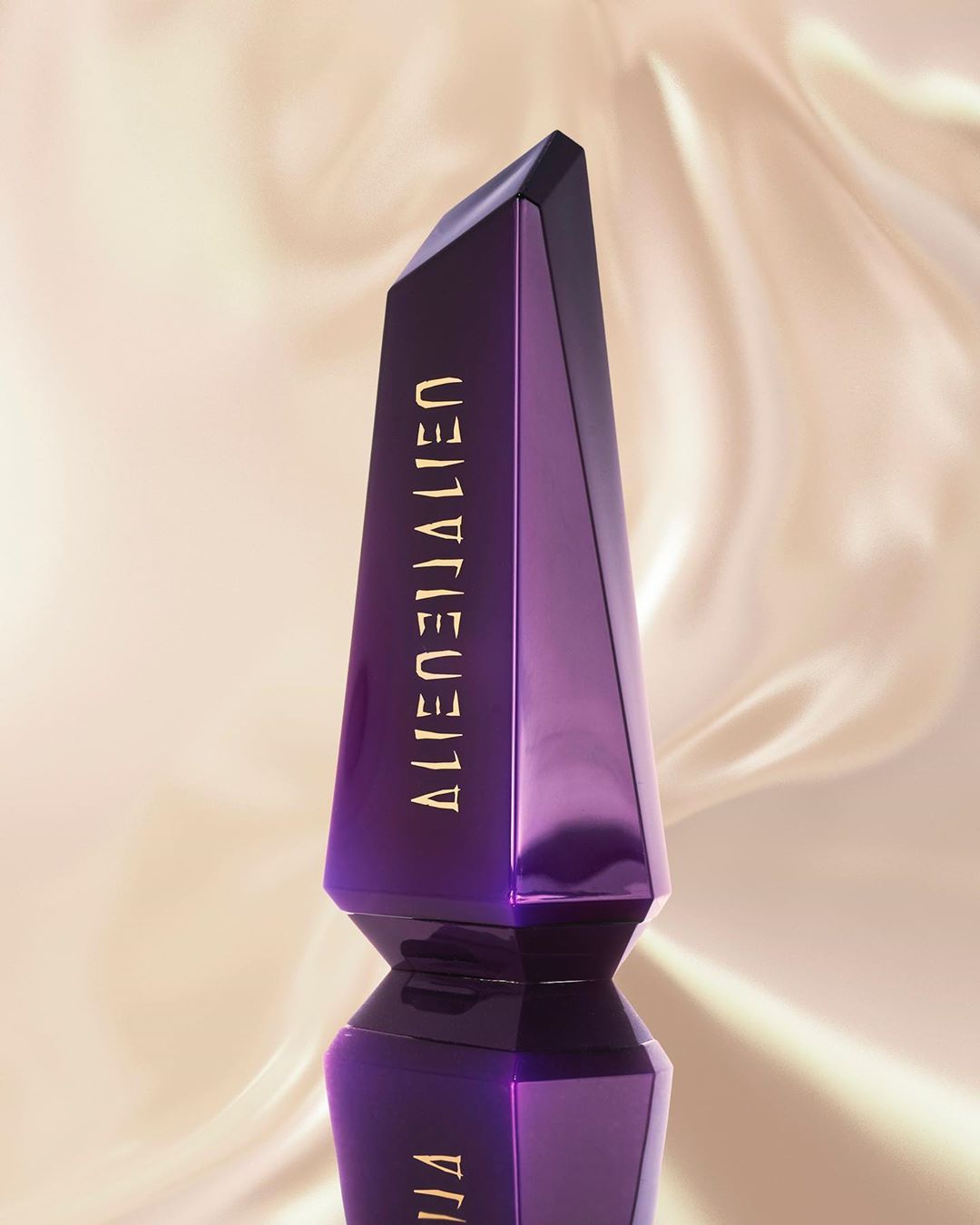 MUGLER - Discover the #MuglerAlien universe on mugler.com