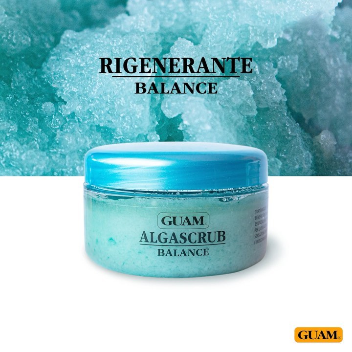 Fanghi d'alga Guam - L’Algascrub Balance Rigenerante è un esfoliante naturale che favorisce il turnover cellulare e uniforma il colorito della pelle, lasciandola morbida e vellutata, con una profumaz...