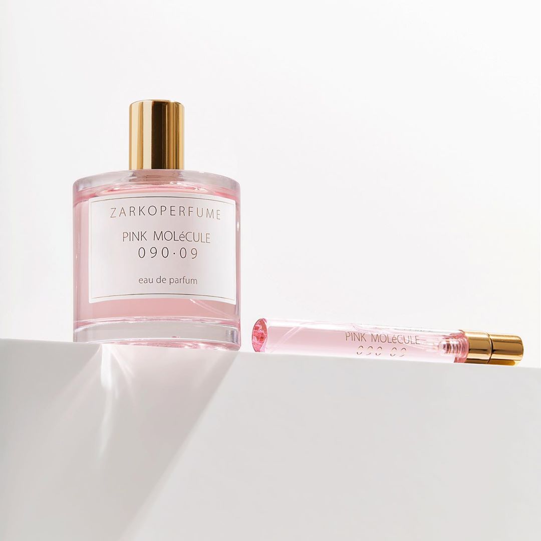 ZARKOPERFUME - PINK MOLÉCULE, the perfect scent if you’re still reminiscing about the weekend and you need a little mood boaster 💗