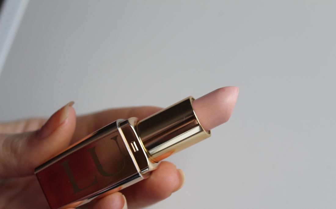 Отзыв. Осенние любимчики: Бальзам Avon Люкс. Нежность шелка Увлажняющий Natural tint (Роскошный нюд) и Rose Tint (Изысканный розовый)6 60ec04_lbox.jpg