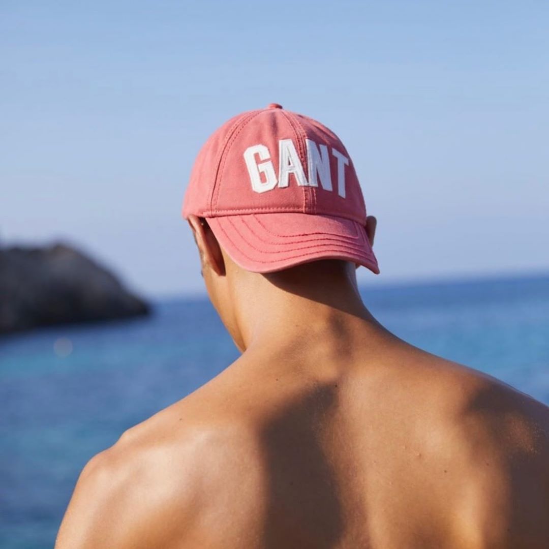 GANT - Главная составляющая летнего образа!
#gant #gantrussia #cap