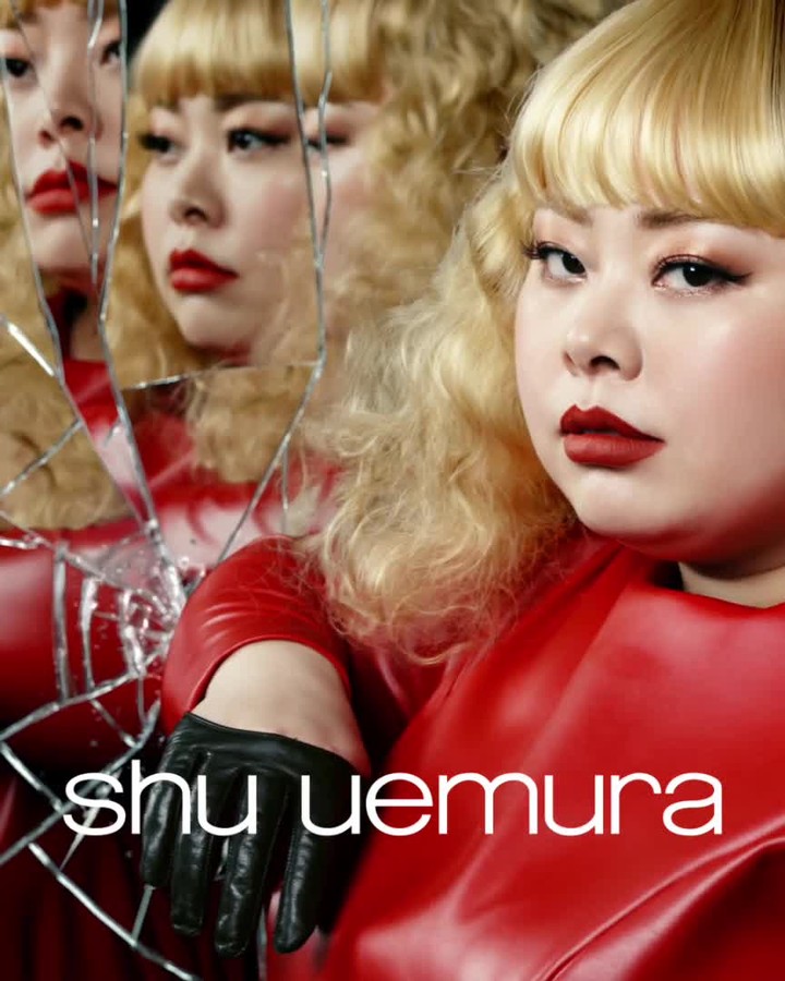 shu uemura - tonight is the night!⁠
we captured Naomi’s fearless style, humour and energy in the highly-pigmented, statement-making textures and shades of rouge unlimited amplified. 💄⁠ ⁠
#shuuemura #s...