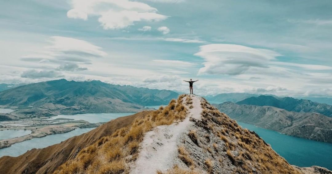 Roald Amundsen Skincare  🇳🇴 - Happy Weekend! This #weekend you'll get 40% off on our #suncare products!⁣
Get it now at AmundsenShop.com!⁣
⁣
#happyweekend #happyshopping⁣
#weekendsale #roaldamundsensun...