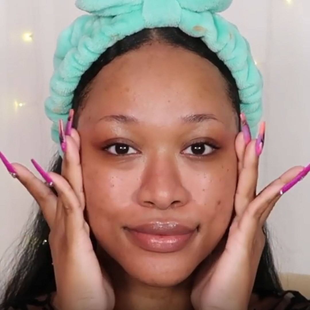 FOREO - Check out that GLOW ✨
@makeupbytammi ends her day with a perfect cleanse with LUNA mini 3 - a tiny but mighty beauty gadget. If you want that feeling of having just stepped out of the world’s...