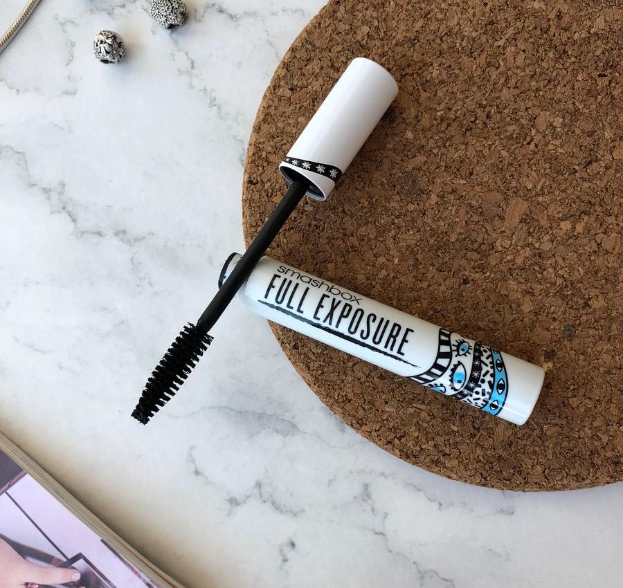 Smashbox Full Exposure mascara (оттенок JET Black) - спорная тушь2 Smashbox Full Exposure mascara (оттенок JET Black) - спорная тушь