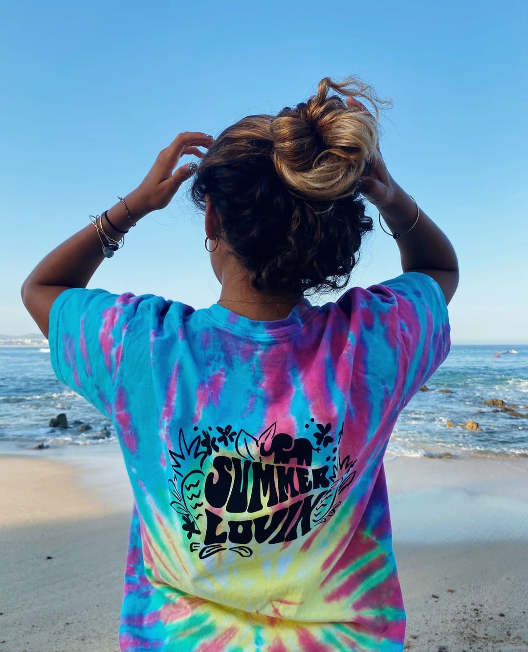 Ivory Ella - @maliafaramarzi rockin our new favorite tie dye tee! 🐘💕⁠Shop our Summer Lovin collection for all Summer essentials!⁠ #IESummerLovin ☀️
