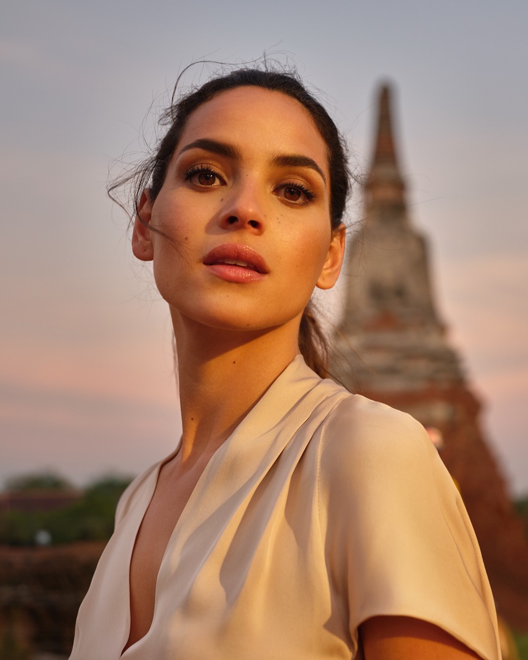 Armani beauty - Illuminating encounters. @AdriaArjona discovering the enchanting Thai festival of lights. Stay tuned for more. 

Credit: @hunterandgatti

#Armanibeauty #ArmaniMyWay #IAmWhatILive #frag...