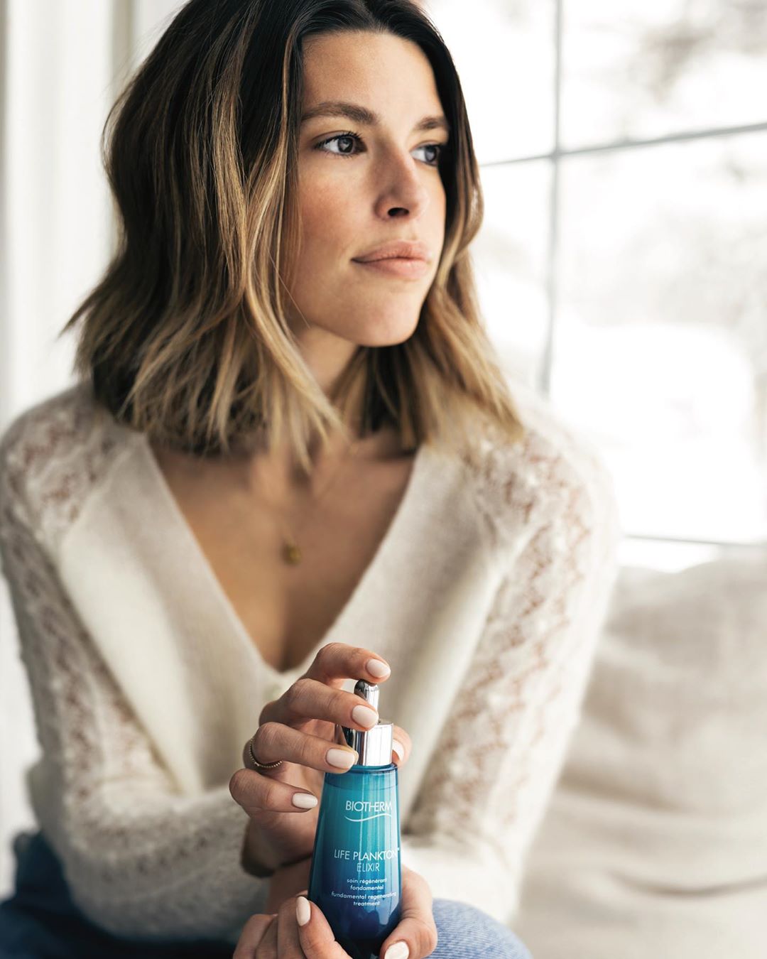 BIOTHERM - Our beautiful Biotherm lover @mariloubiz has the perfect example of glowing, healthy skin that comes with daily use of Life Plankton™ Elixir. 

Follow her lead and find your best skin start...