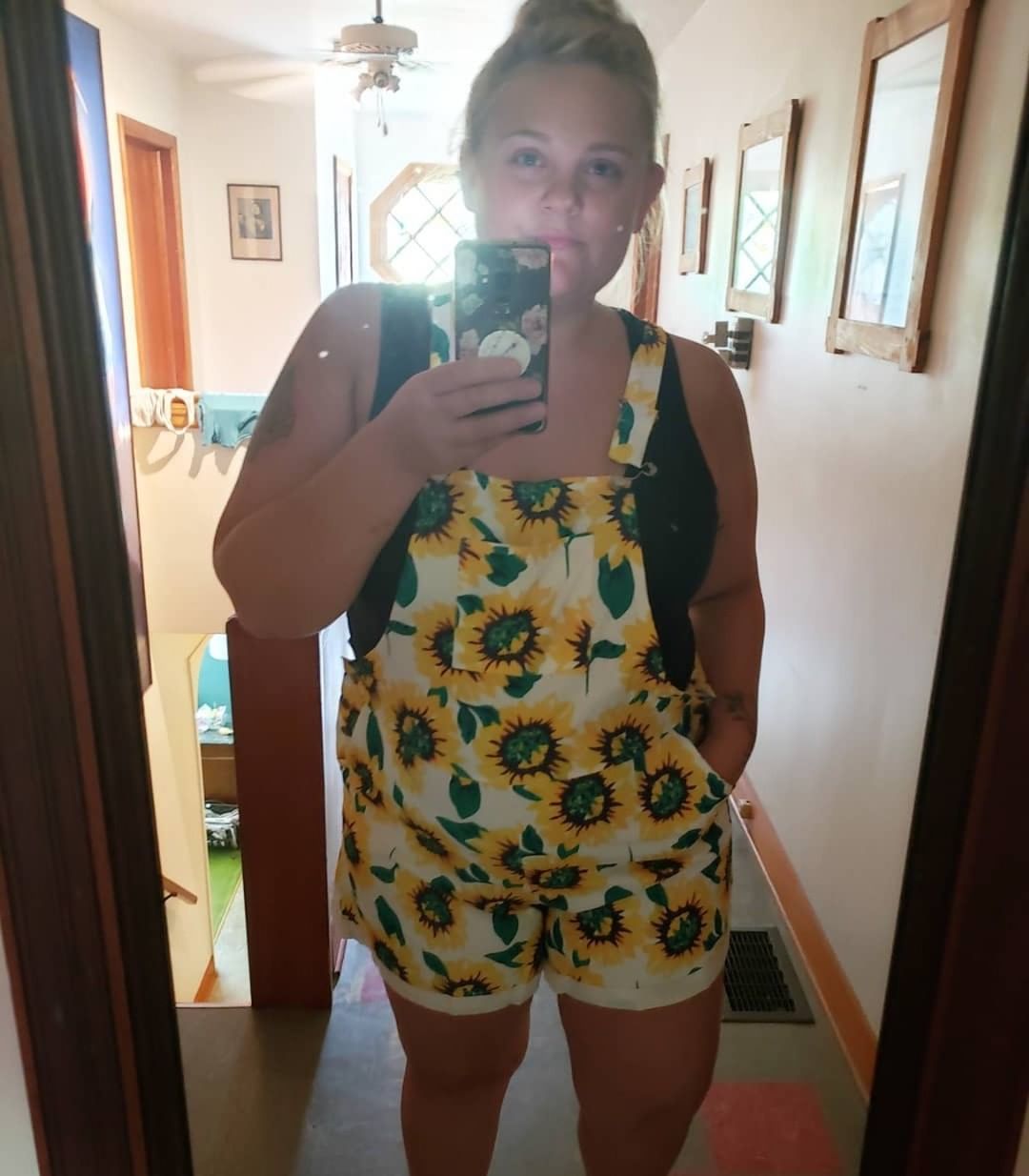 FairySeason - 🌻Sunflower overalls! @hannahbethdowber 
✨Product ID:470071
🌟Code:A5 (5% off over $69)

Link in the bio👆👆👆
#fairyseason #fairyseasontrend #summeroutfit #sunflower #romper #womenclothing