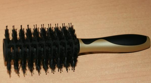 Круглые щетки для укладки волос с натуральной щетиной эйвон