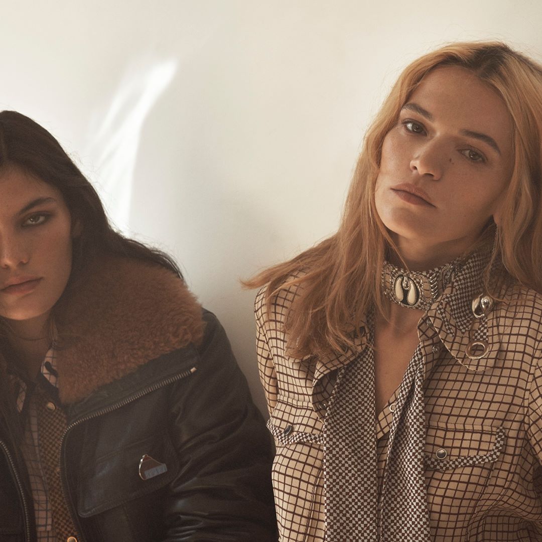 Chloé - Discover the #CHLOEfw20 campaign. Through a series of short films and still photographs, lensed by David Sims (@davidsimsofficial), the characters explore contemporary femininity

Starring #C...