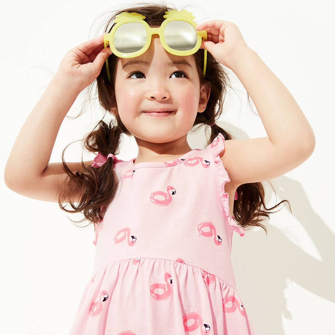 Gap Middle East - Look on the bright side, with sunny day outfits for your little ones in the cutest prints. Shop online & in-store.