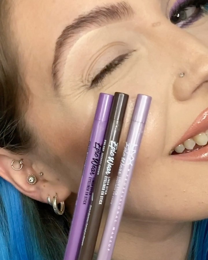 NYX Professional Makeup - #NYXProfessionalMakeup PRO Artist @autumn.nicole.artistry effortlessly glides on this graphic liner using our new EPIC WEAR LINER STICKS in Deepest Brown + Dusty Mauve + Peri...