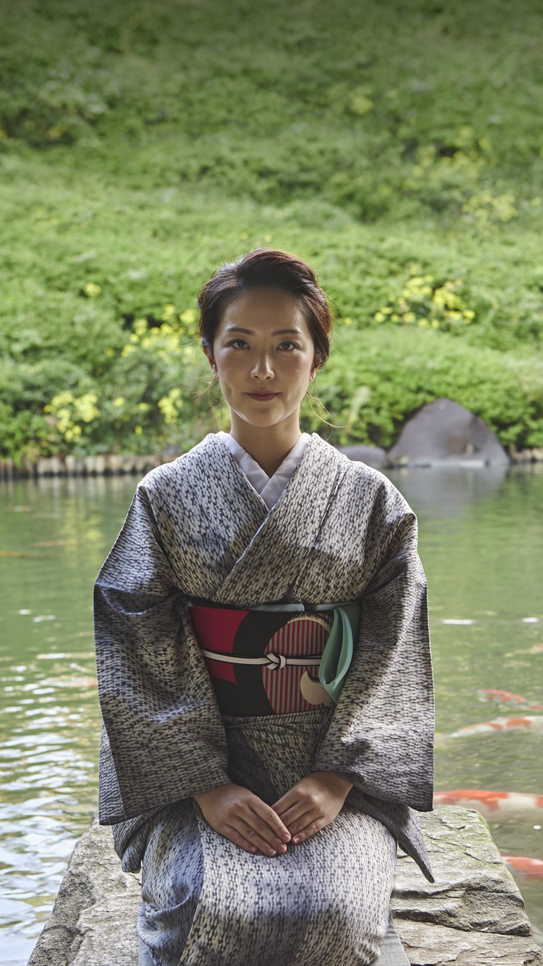 Armani beauty - Tea master Wakako Ikeda and Adria Arjona shared moments by a beautiful lake in Tokyo to conduct a matcha tea ceremony. Their encounter was characterized by a sense of authenticity and...