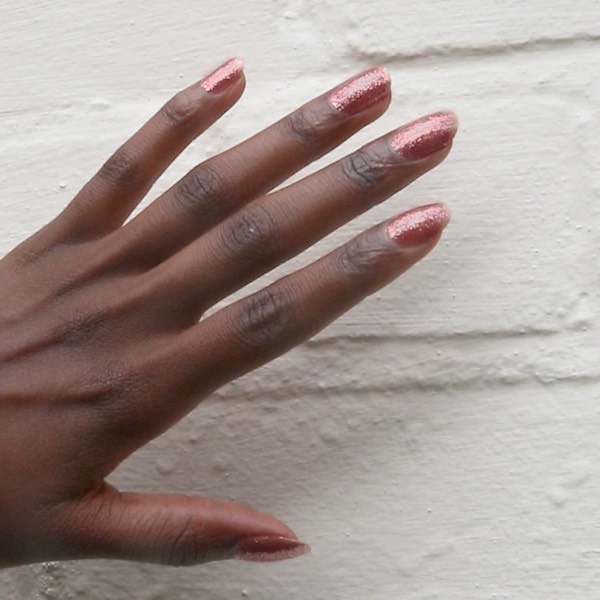 Ciaté London - Meet your new must have mani 💅🏾 #SunSwitch UV reactive colour changing nail polish ✨apply two coats of the lacquer to clean, dry nails, followed by a top coat. Once dry, simply step ou...