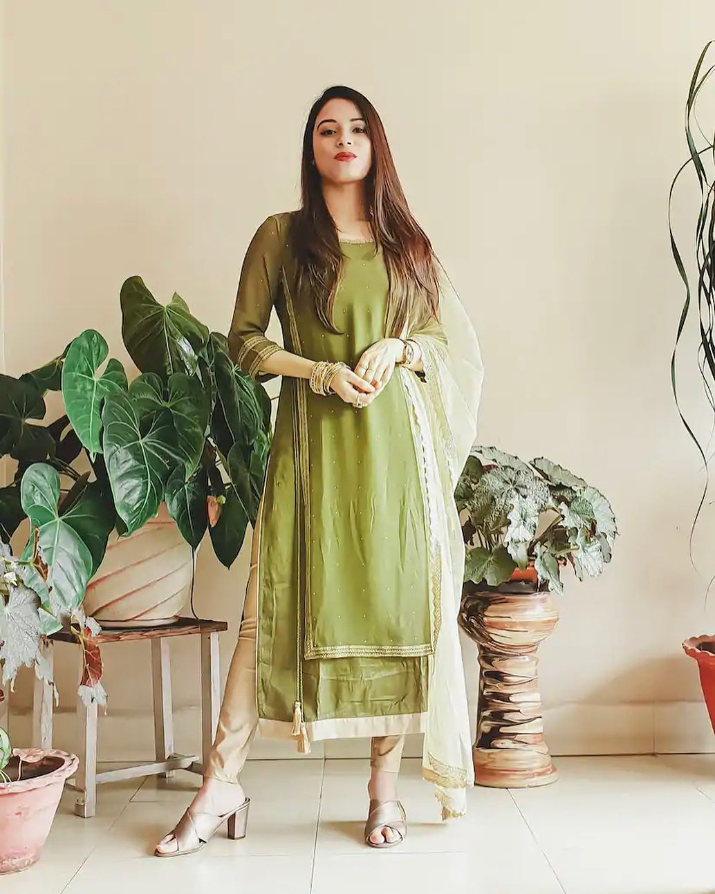 MYNTRA - Time to bring in some grace and elegance to your wardrobe’s this festive season! 
📸 @anzilanaznin 
Look up similar product code: 10681632 
For more on-point looks, styling hacks and fashion a...