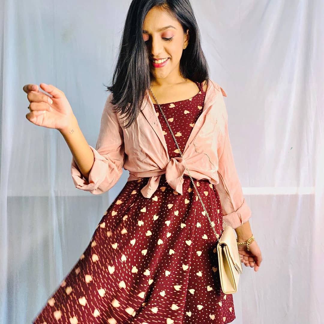 Lifestyle Stores - Reposted from @thewardrobeshenanigans //Styled this dress from @lifestylestores 🌸
.
.
.
#JoyOfDressing #JoyOfFashion #Dresstination #DressUp #Lakme #LakmeIndia #Readyagain #LakmeAbs...