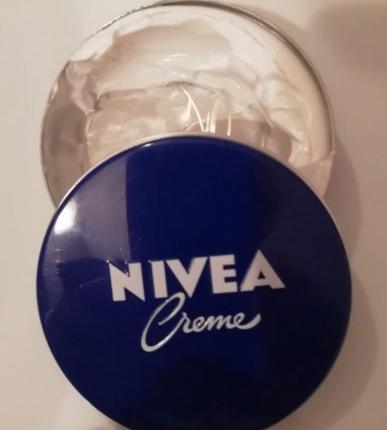 Универсальный увлажняющий крем NIVEA Creme фото