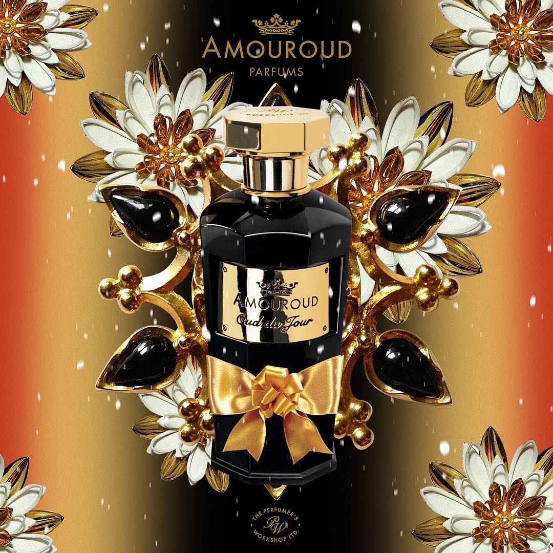 Amouroud Parfums - Only a few days left until Christmas! Happy holidays from Amouroud Parfums! 👑☃️🎄❄️ #amouroud #perfumersworkshop #fragrance #perfume #cologne #fashion #love #luxury #snow #parfum #sc...