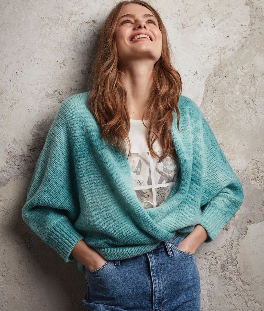 Oui Fashion - Our new pre fall collection Urban Romance is now online! New modern prints, knits and outdoor pieces will be your perfect styles for the days inbetween seasons. Link in Bio! #newcollecti...