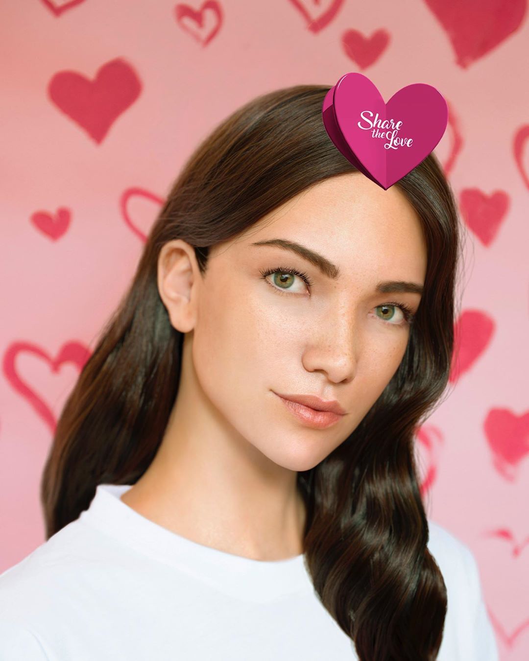 YOOX - Every story is a love story and I can't stop being in love with the new YOOX filters 💗Don't forget to tag us alongside 3 friend + @yoox + #ShareTheLove and we'll keep our pledge to donate €1 to...