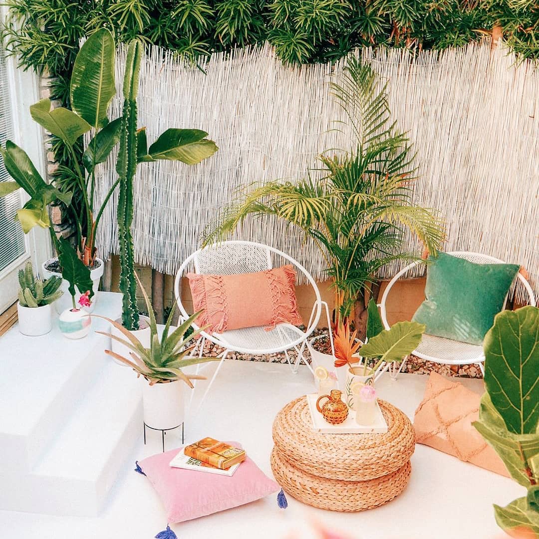 SHEIN.COM - 💗🌿 3 Tips for Self-Care:

1. Tech Detox: Take a break from electronics to purse other hobbies such as reading, writing, arts etc!

2. Pamper Yourself: Whether it'd be a spa day in or getti...