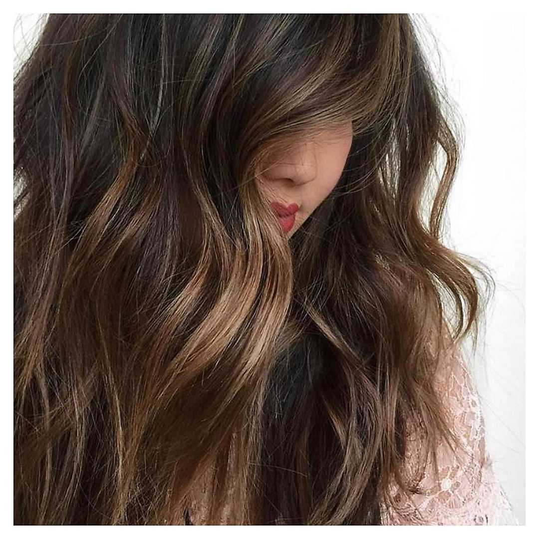 L'Oréal Professionnel Paris - Hair by @joehairartist00 🇮🇹
.
🇺🇸/🇬🇧 Balayage can sometimes lead to unwanted brassy results that have to be neutralized, but you can avoid it by using a toner to gloss th...