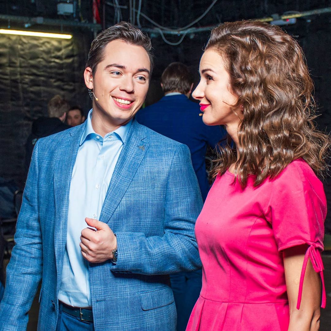 Пудова Ирина - Сегодня хороший день

Чтобы поздравить хорошего человека с хорошим днем: классно, что у страны и мира есть ты @rodder13 

🥳🥳🥳

С днём рождения 🤘🤘🤘

#родионгазманов #иринапудова #ведущие...