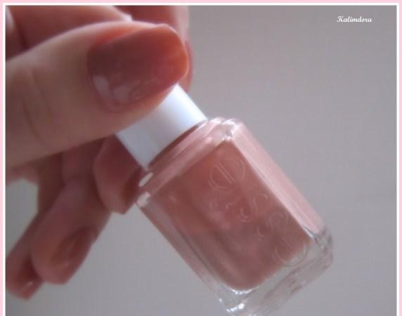 Каждый день в радость с Essie  23 Eternal optimist