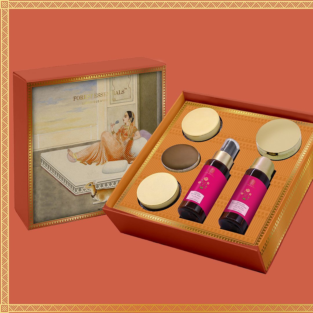 forestessentials - Within this gift box is a curation of signature facial care products to start your day. Craft your morning skincare ritual with these high performing, Ayurvedic products to cleanse,...
