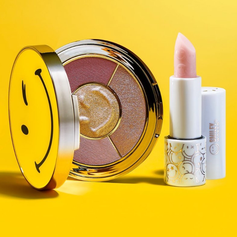 Ciaté London - Shop our #ciatexsmiley collection @sephora now 😊✨ Make a statement with the #WinkOn Eyeshadow palette ✨😍 Infused with mood enhancing poppy extract and energising cacao butter, achieve...